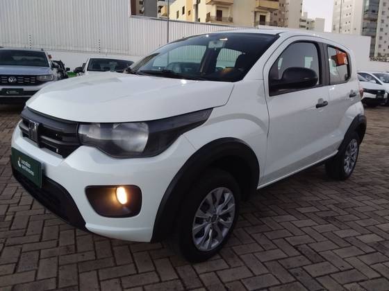 FIAT MOBI 1.0 EVO FLEX LIKE. MANUAL FIAT MOBI 1.0 EVO FLEX LIKE. MANUAL